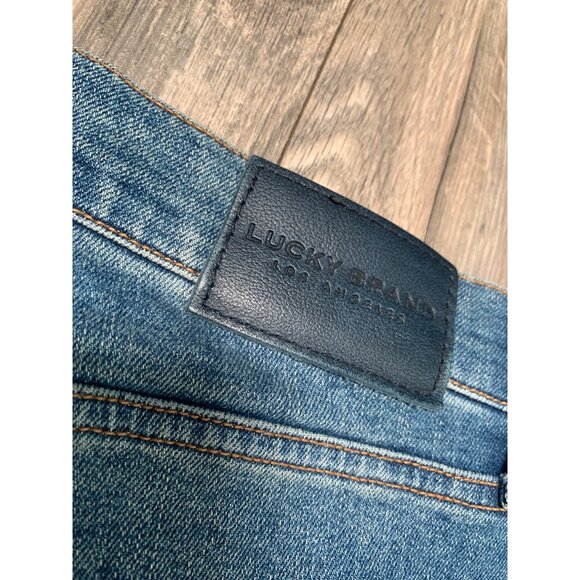 Lucky Brand Men’s 410 Athletic Slim 32 Waist 30 Inseam Blue Denim Jeans - Picture 6 of 7